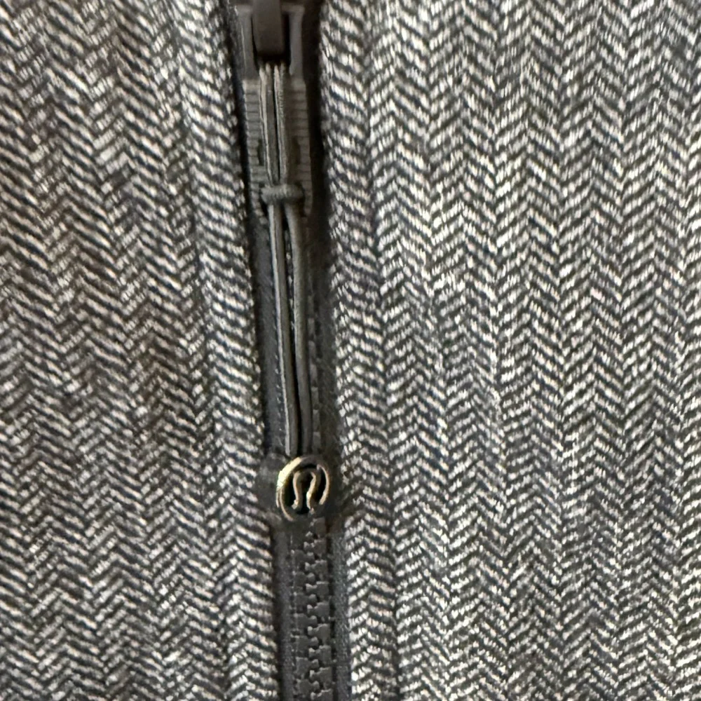 NWT Lululemon Athletica Defined Cropped Jacket Herringbone size 6 - Picture 6 of 8